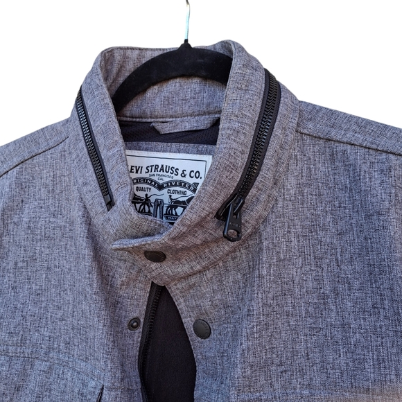 Levi's Strauss & Company, Grey Zip Snap  Trucker Utility Jacket, Men Size Small - Picture 4 of 16